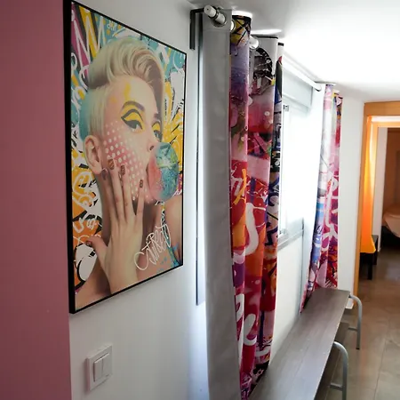 Hostel New Art