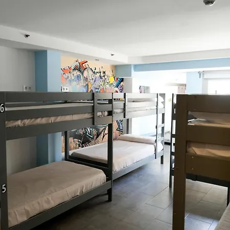Hostel New Art *